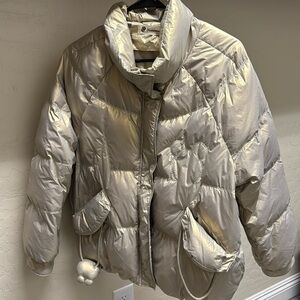 Light Gold Puffy jacketet